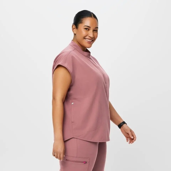 Figs Rafaela Oversized Scrub Top Size XXL - Picture 1 of 13